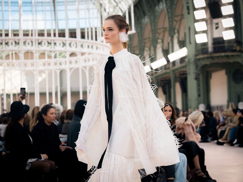 A Triumphant Return: CHANEL at the Grand Palais for the Spring-Summer 2025 Collection