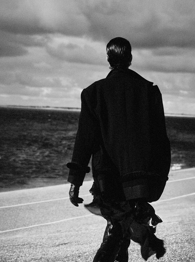 NUMÉRO_SWISS 39_edit_edit_b&w