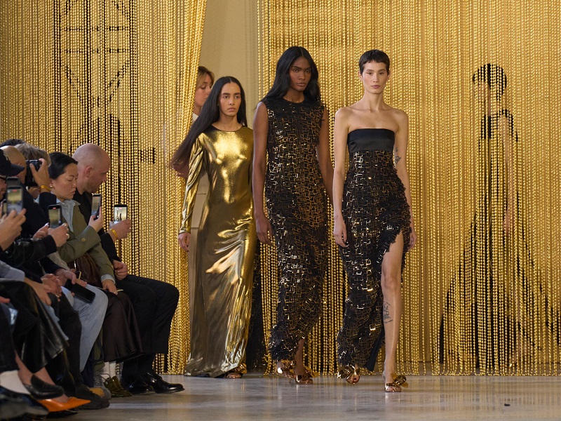 Albert Kriemler x Olga de Amaral: The Art of Unison